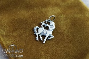Серебряная подвеска Стрелец с чернением, фото