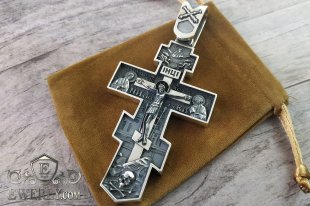 Большой крестик из серебра с уникальным ушком, фото