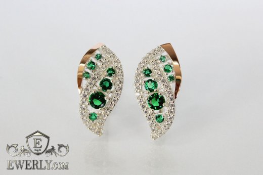 Женские серьги из серебра с золотом и зелёными камнями, фото